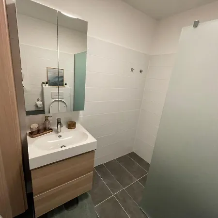 Apartment Seeblickplatzl 220 - Mit Seeblick Zum Wolfgangsee Strobl