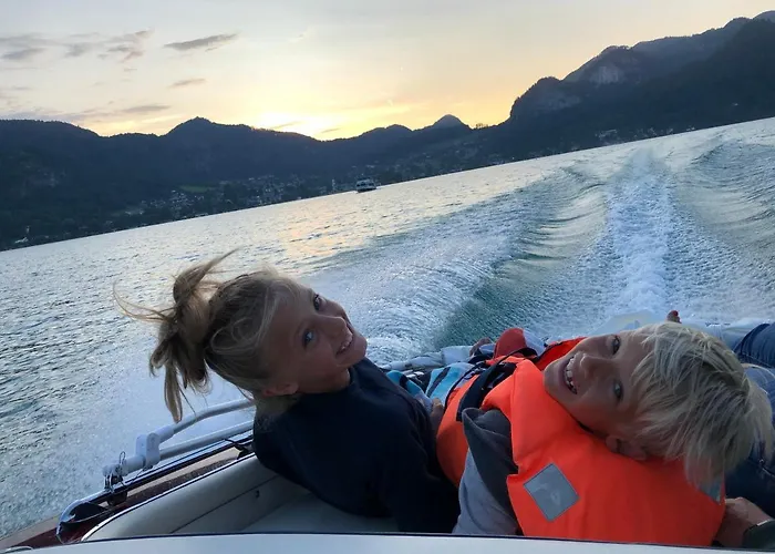 Wolfgangsee Seeblickplatzl 220 - Mit Tollem Seeblick! * Strobl