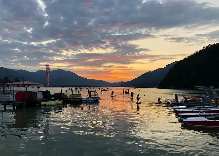 Wolfgangsee Seeblickplatzl 220 - Mit Tollem Seeblick! Strobl